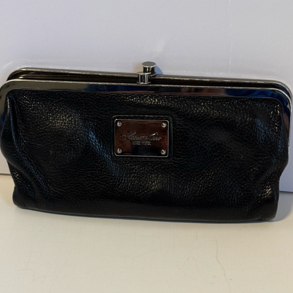 Kenneth Cole New York Black Leather Double Frame Wallet Clutch Organizer - Picture 1 of 8